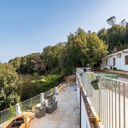 Casa S'essia De Su Santu Holiday home *