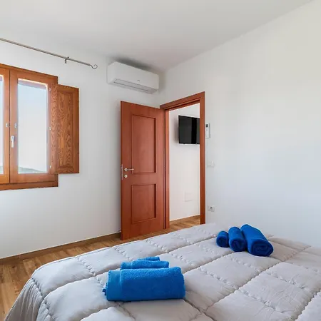 Casa de Férias Casa S'essia De Su Santu *